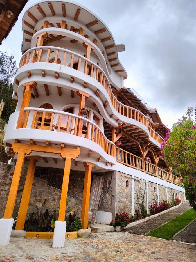 Hostal Mama Hilda Chugchilán Exteriör bild