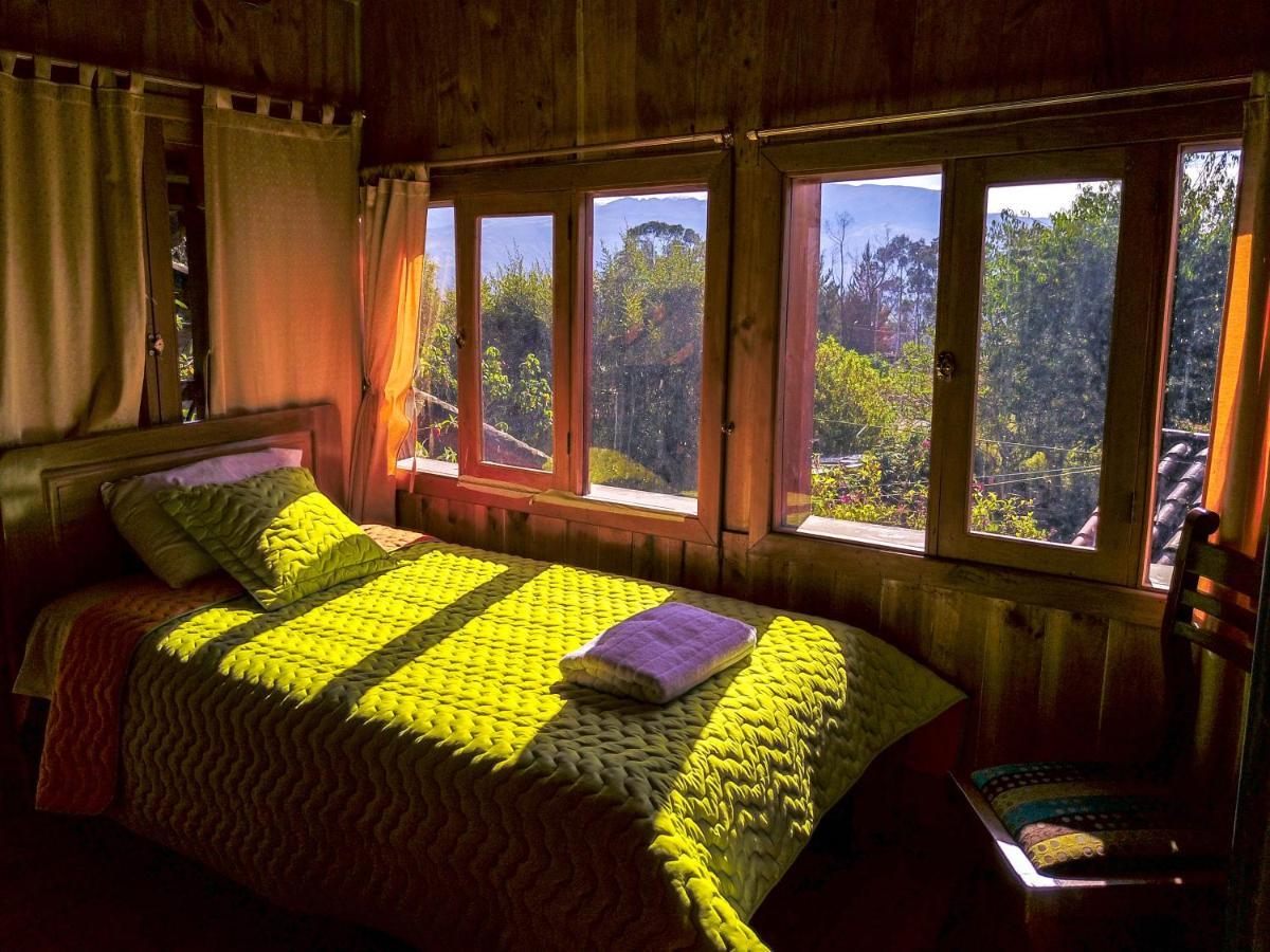 Hostal Mama Hilda Chugchilán Exteriör bild